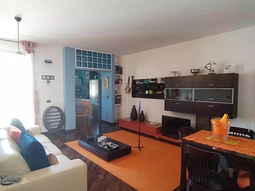 Immagine 5 di Appartamento in vendita  a Livorno