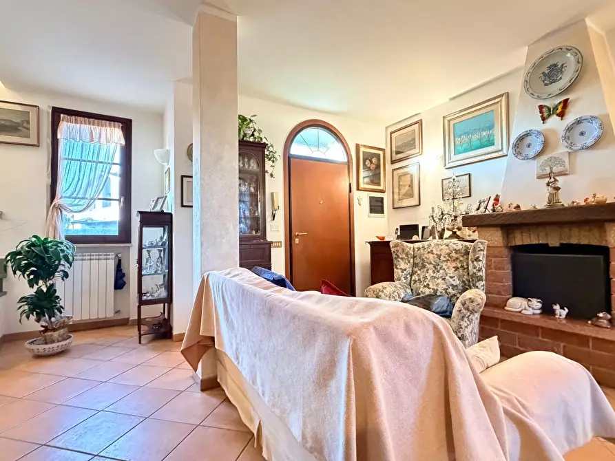 Immagine 23 di Casa bifamiliare in vendita  a San Giuliano Terme