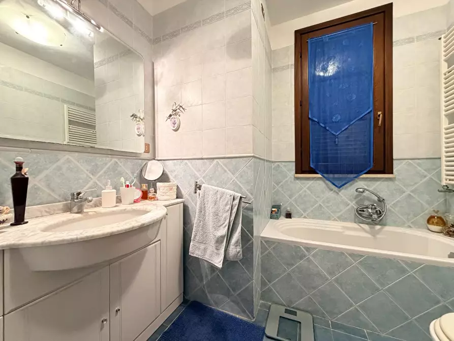 Immagine 38 di Casa bifamiliare in vendita  a San Giuliano Terme