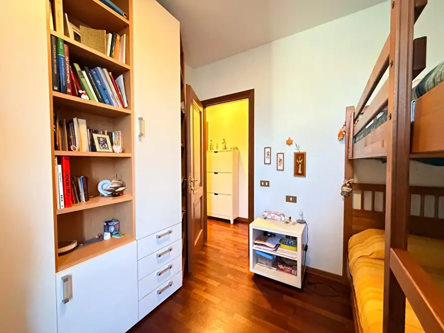 Immagine 49 di Casa bifamiliare in vendita  a San Giuliano Terme