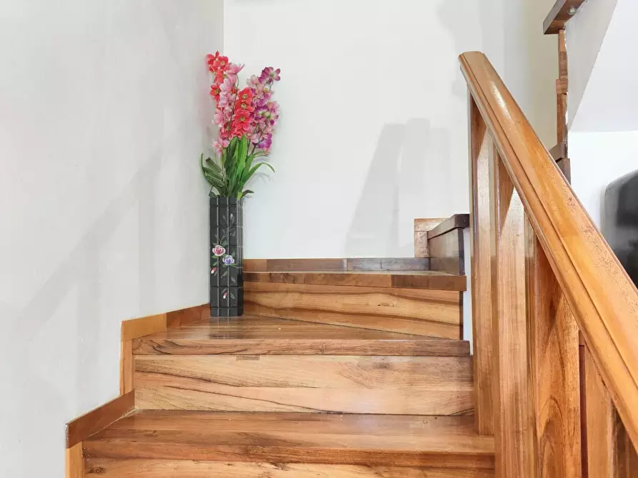 Immagine 13 di Villetta a schiera in vendita  a Calci