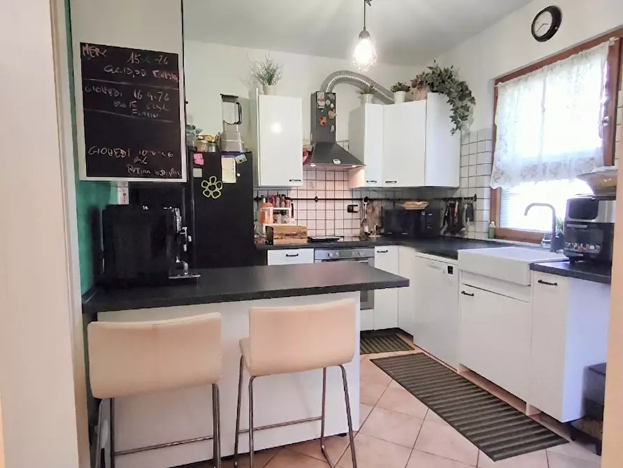 Immagine 7 di Villetta a schiera in vendita  a Calci