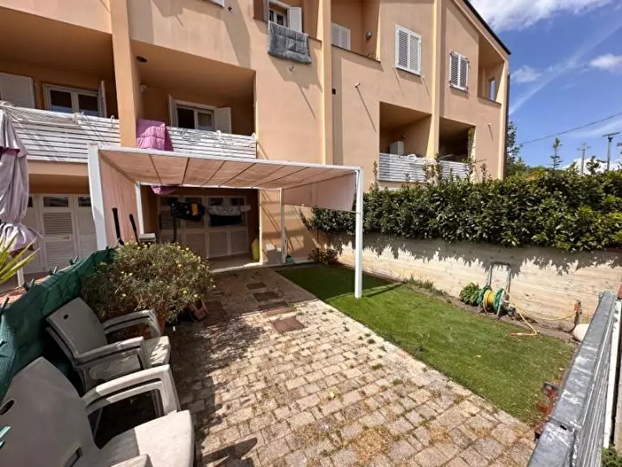 Immagine 51 di Villetta a schiera in vendita  a Buti