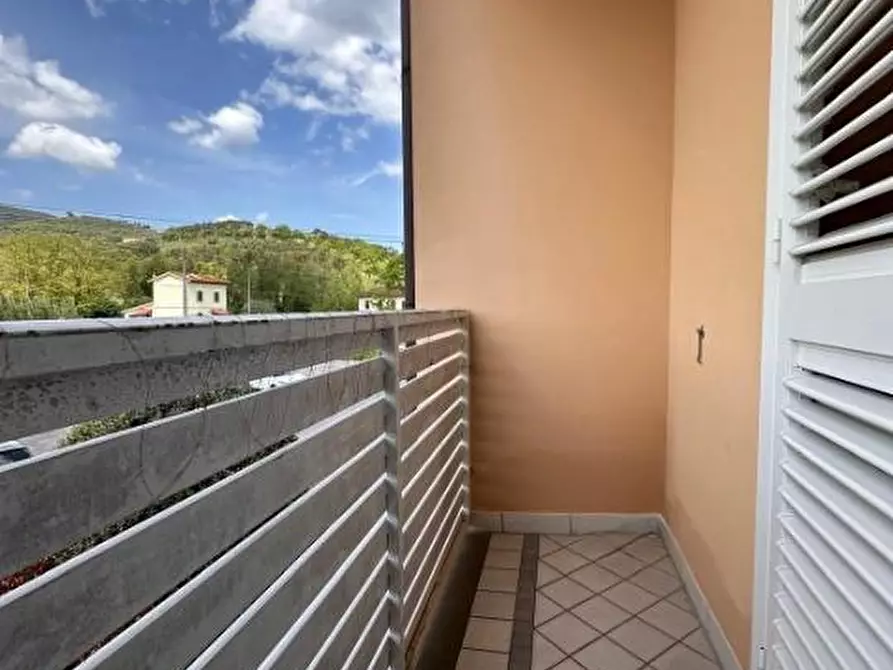 Immagine 28 di Villetta a schiera in vendita  a Buti