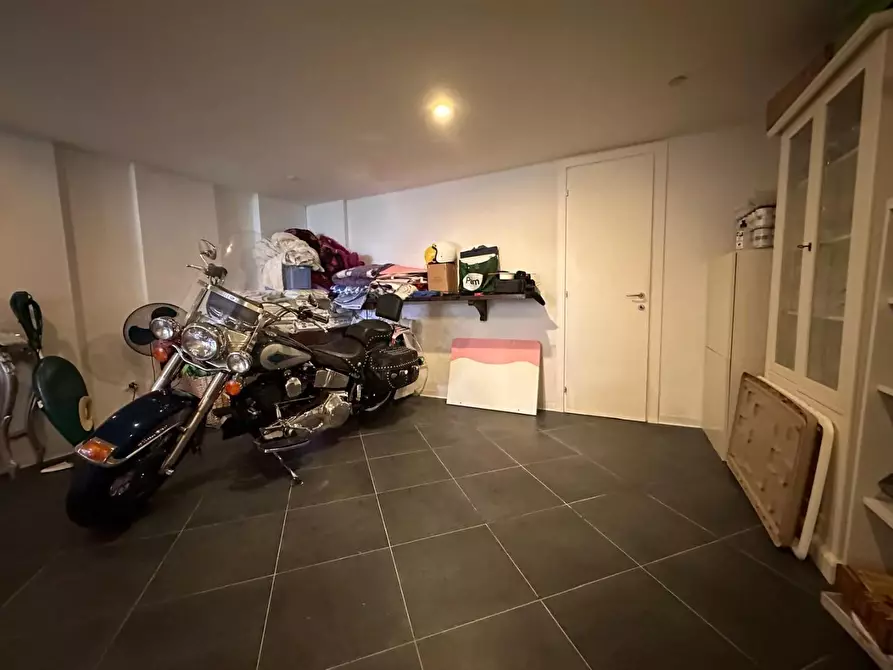 Immagine 47 di Villetta a schiera in vendita  a Buti