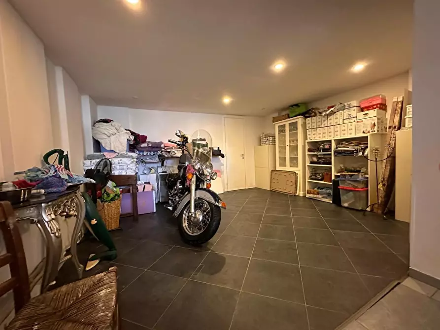 Immagine 46 di Villetta a schiera in vendita  a Buti