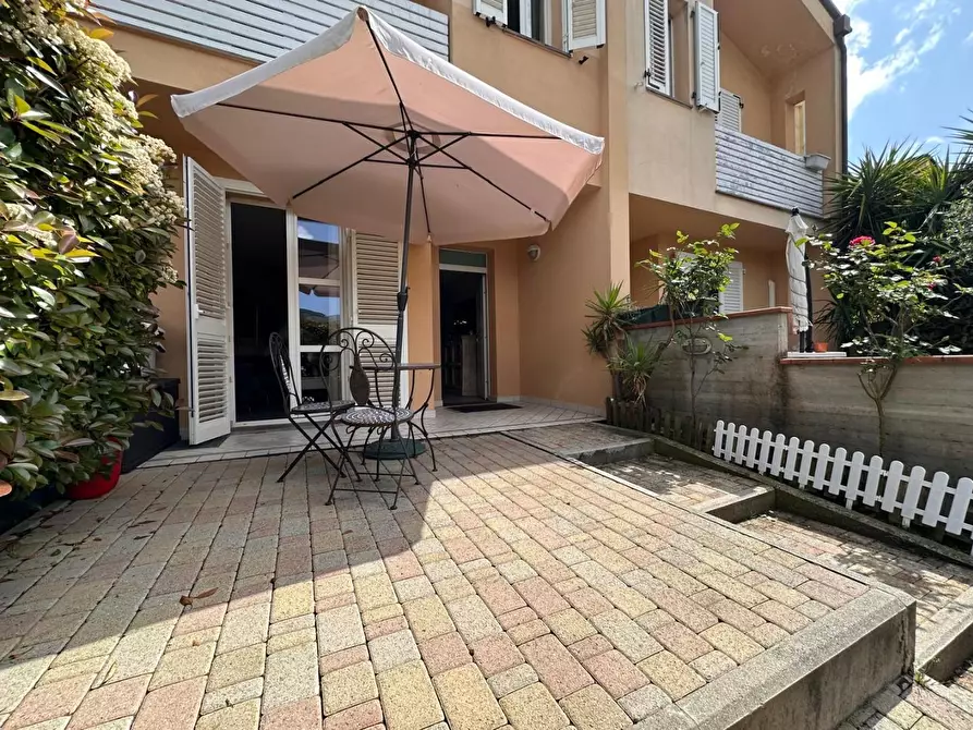 Immagine 55 di Villetta a schiera in vendita  a Buti