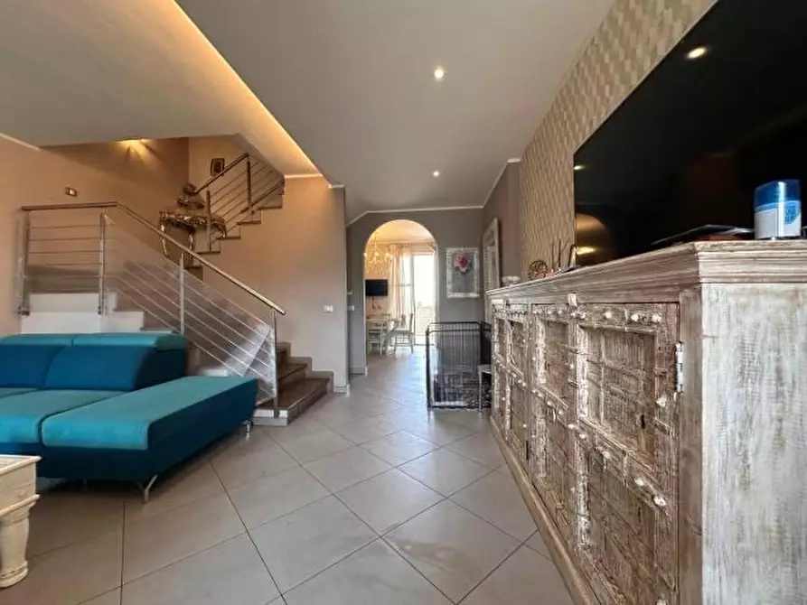 Immagine 1 di Villetta a schiera in vendita  a Buti