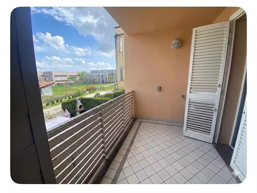 Immagine 15 di Villetta a schiera in vendita  a Buti