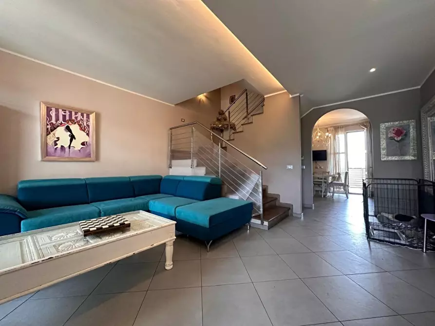 Immagine 2 di Villetta a schiera in vendita  a Buti