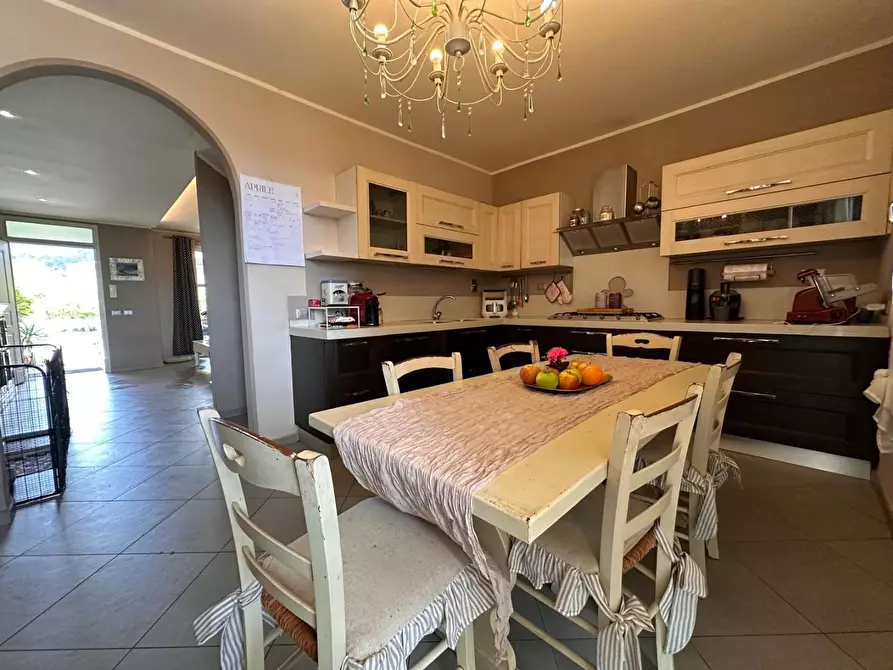 Immagine 9 di Villetta a schiera in vendita  a Buti