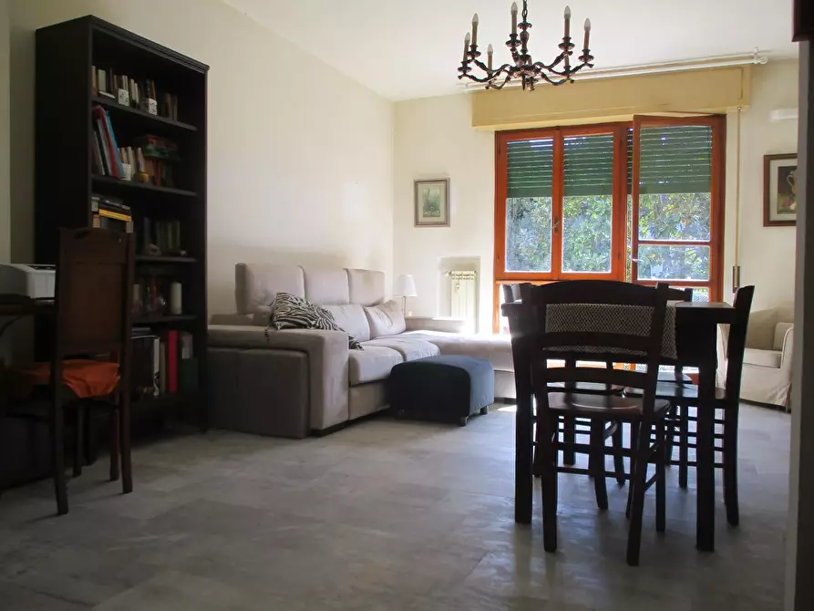 Immagine 1 di Appartamento in vendita  a Pisa