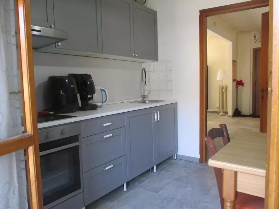 Immagine 17 di Appartamento in vendita  a Pisa