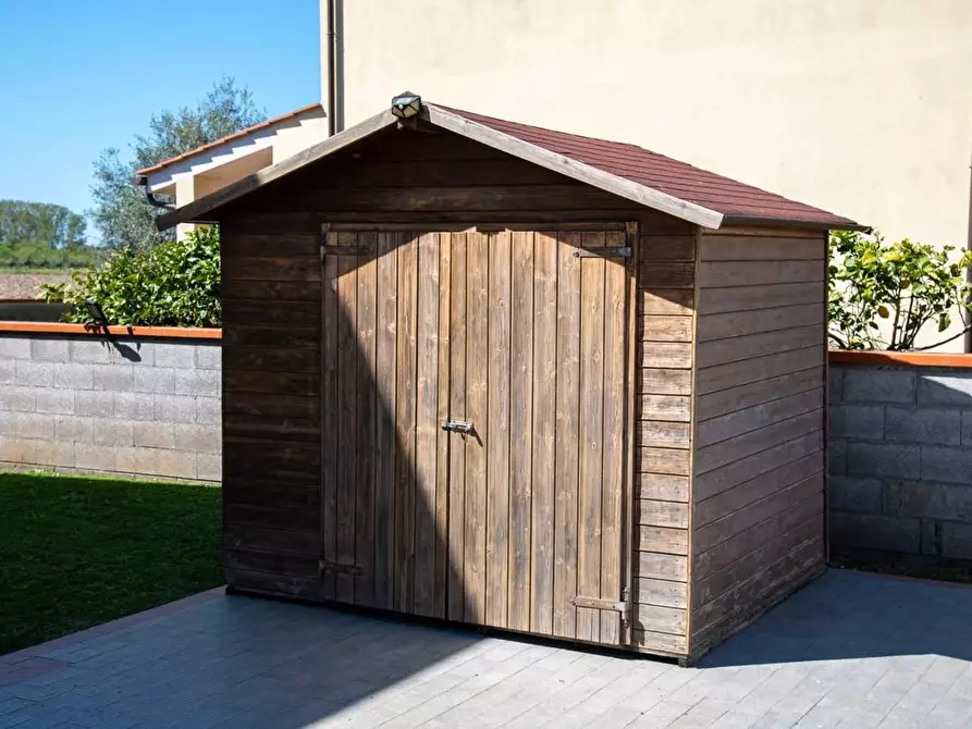 Immagine 25 di Villa in vendita  a San Giuliano Terme