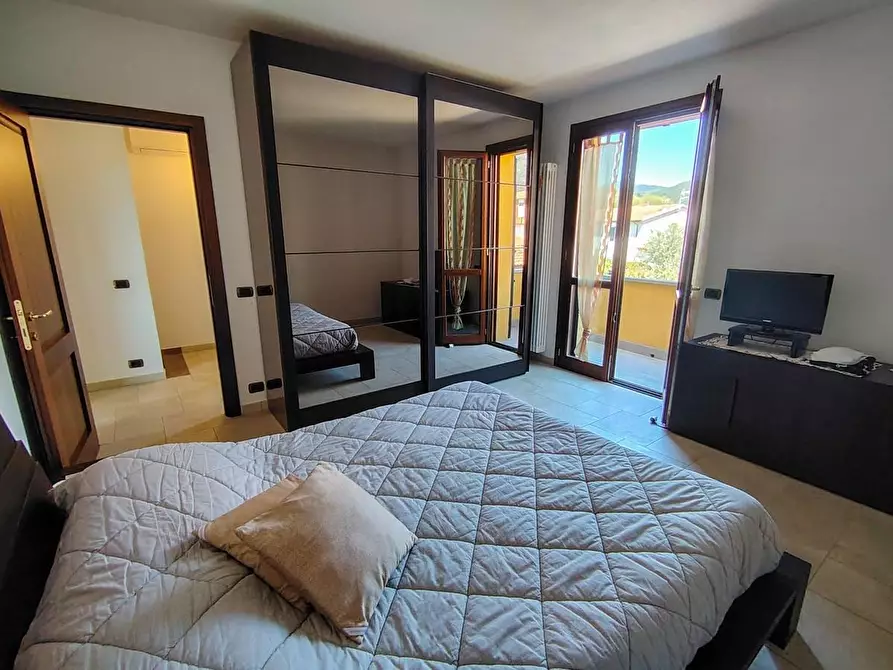 Immagine 33 di Villa in vendita  a San Giuliano Terme