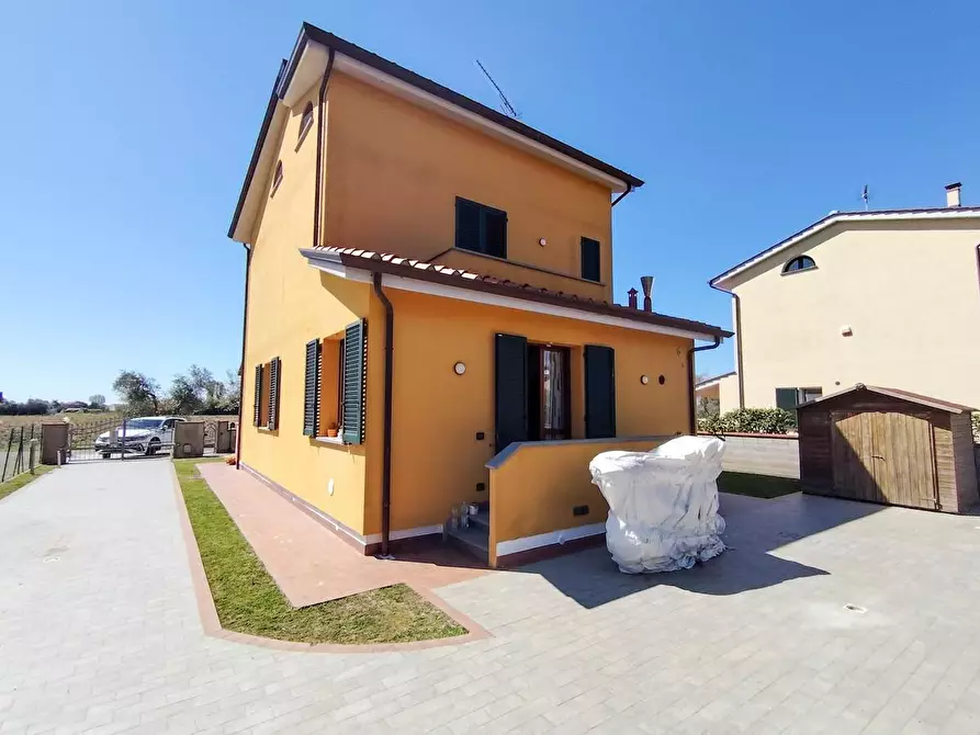 Immagine 24 di Villa in vendita  a San Giuliano Terme