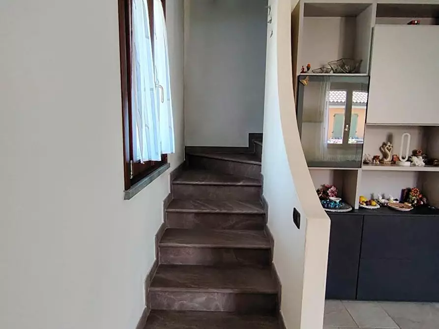 Immagine 27 di Villa in vendita  a San Giuliano Terme