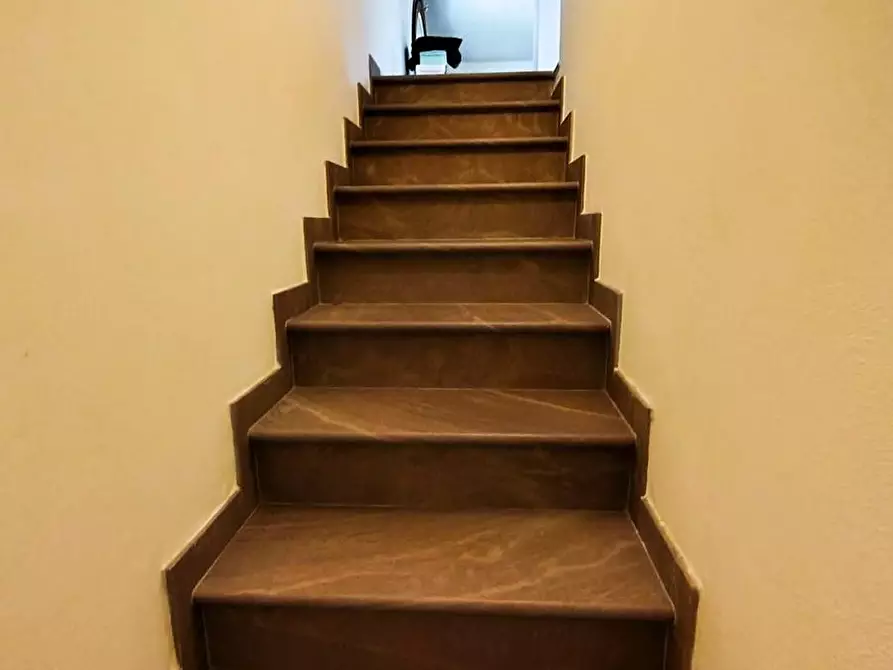 Immagine 38 di Villa in vendita  a San Giuliano Terme