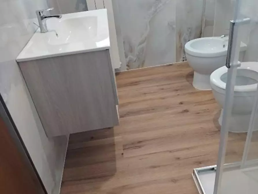 Immagine 23 di Appartamento in vendita  a Massa