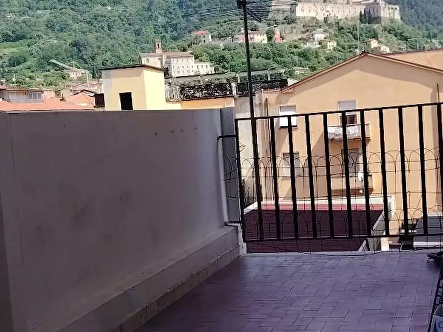 Immagine 1 di Appartamento in vendita  a Massa