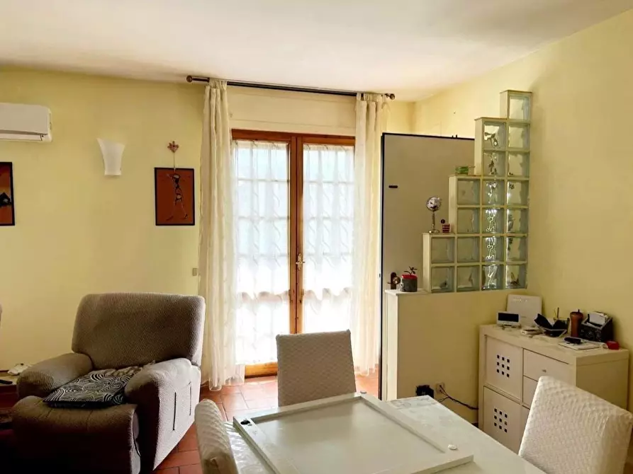 Immagine 2 di Appartamento in vendita  a San Giuliano Terme