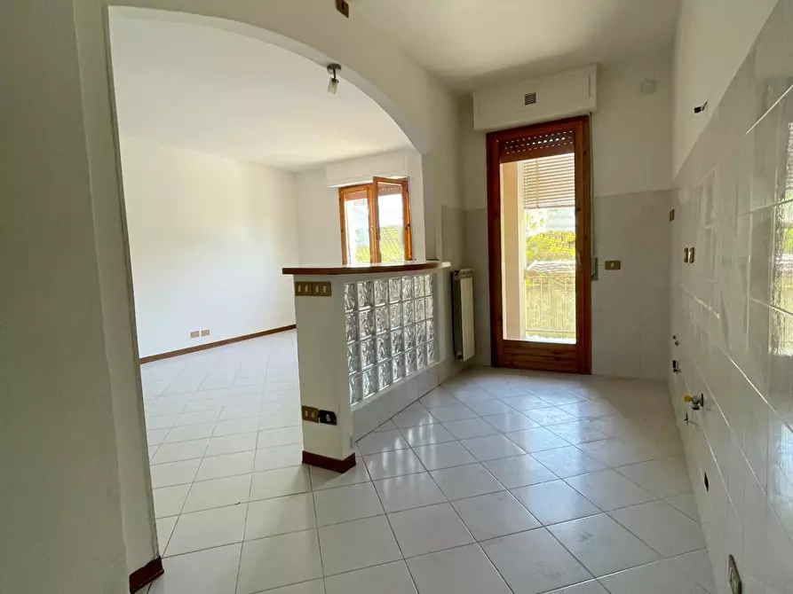 Immagine 3 di Appartamento in vendita  a Poggibonsi