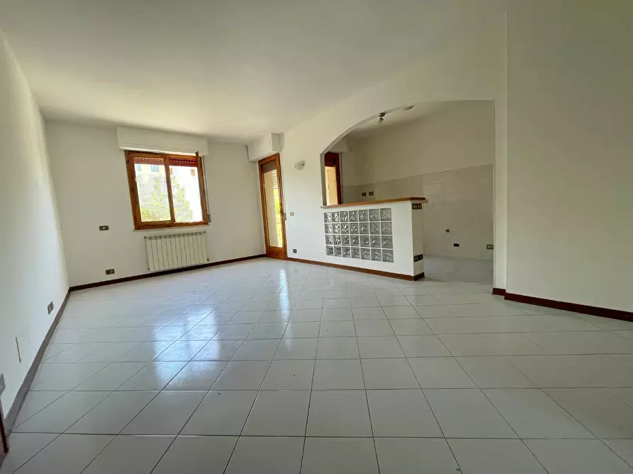 Immagine 1 di Appartamento in vendita  a Poggibonsi