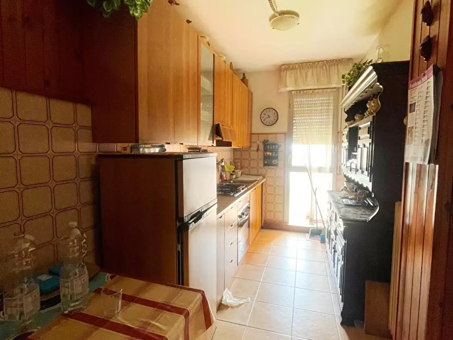 Immagine 14 di Appartamento in affitto  a Cascina