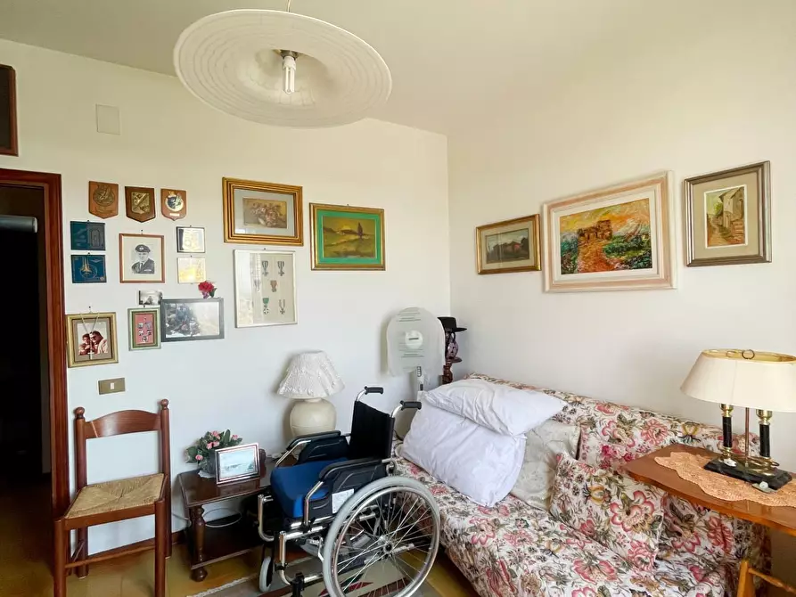 Immagine 7 di Appartamento in affitto  a Cascina