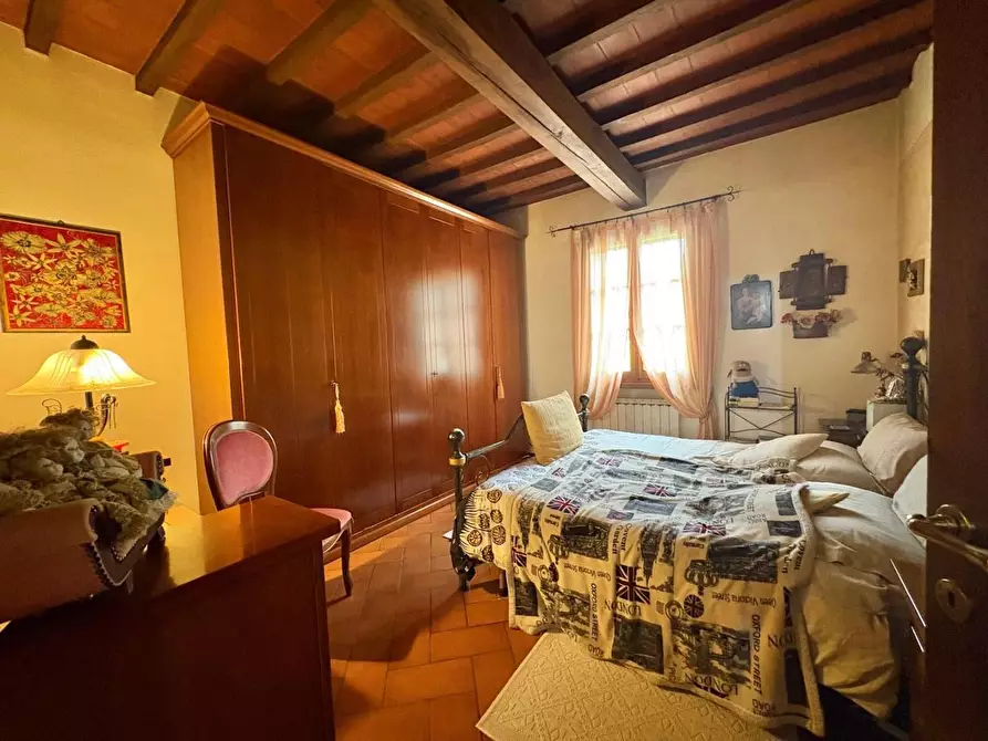 Immagine 11 di Villa in vendita  a Empoli