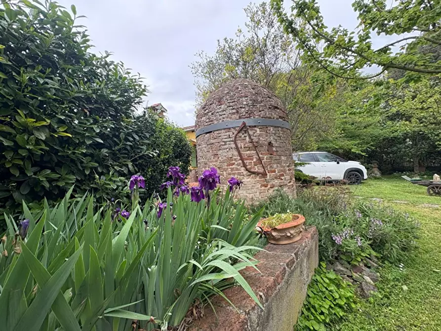 Immagine 32 di Villa in vendita  a Empoli