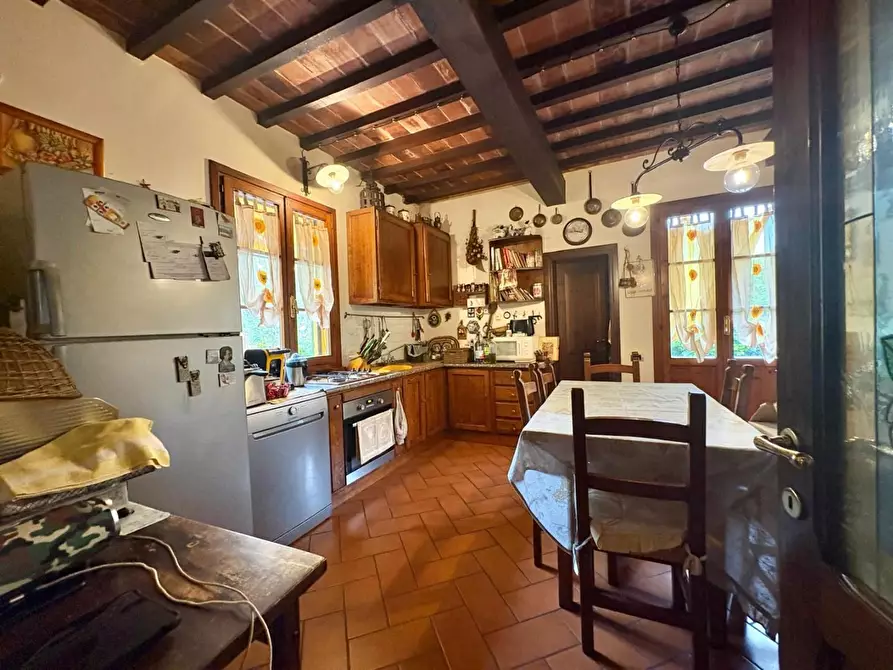 Immagine 9 di Villa in vendita  a Empoli