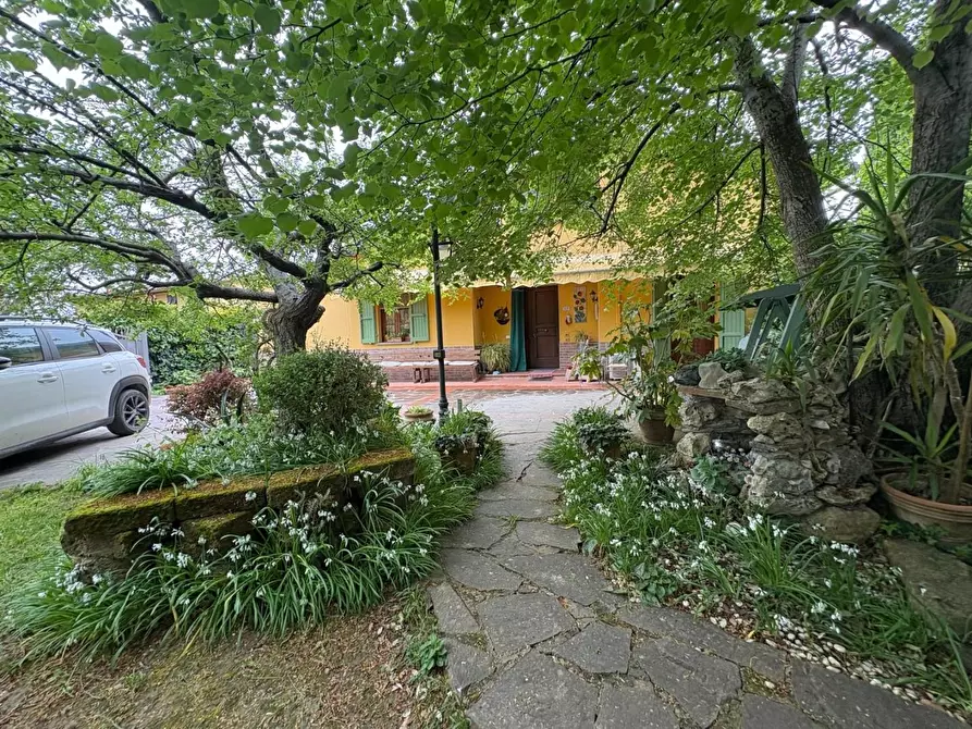 Immagine 7 di Villa in vendita  a Empoli