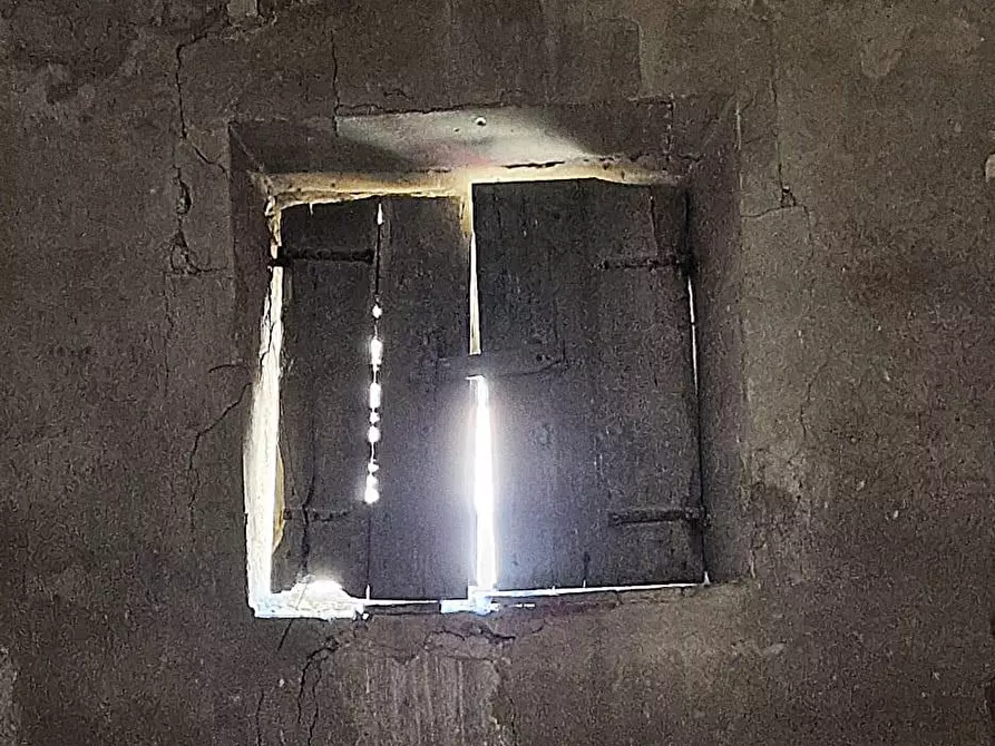 Immagine 10 di Rustico / casale in vendita  a Calci