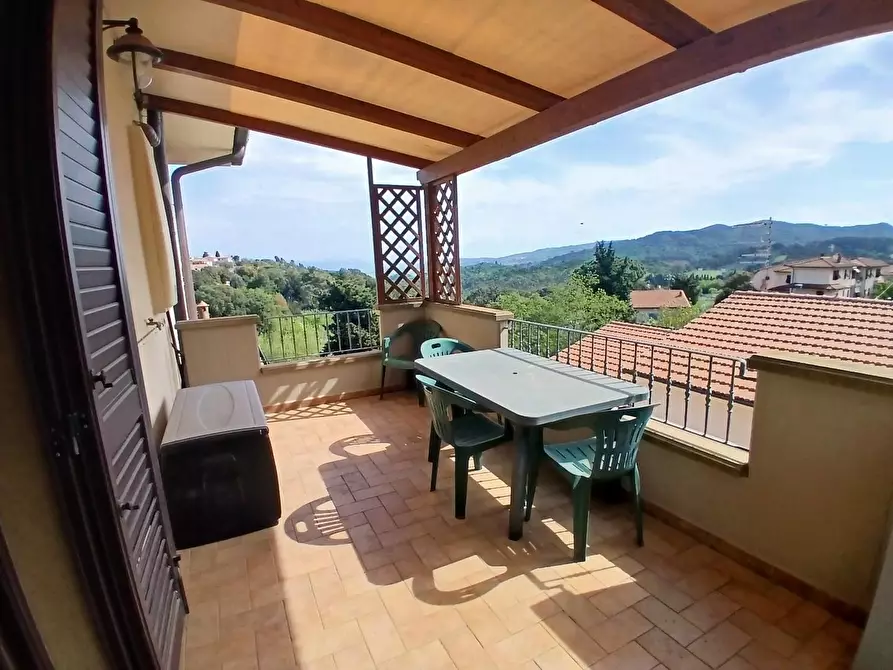 Immagine 7 di Appartamento in vendita  a Rosignano Marittimo