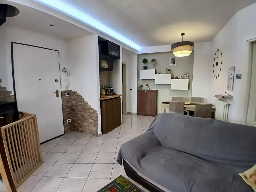 Immagine 15 di Appartamento in vendita  a Rosignano Marittimo