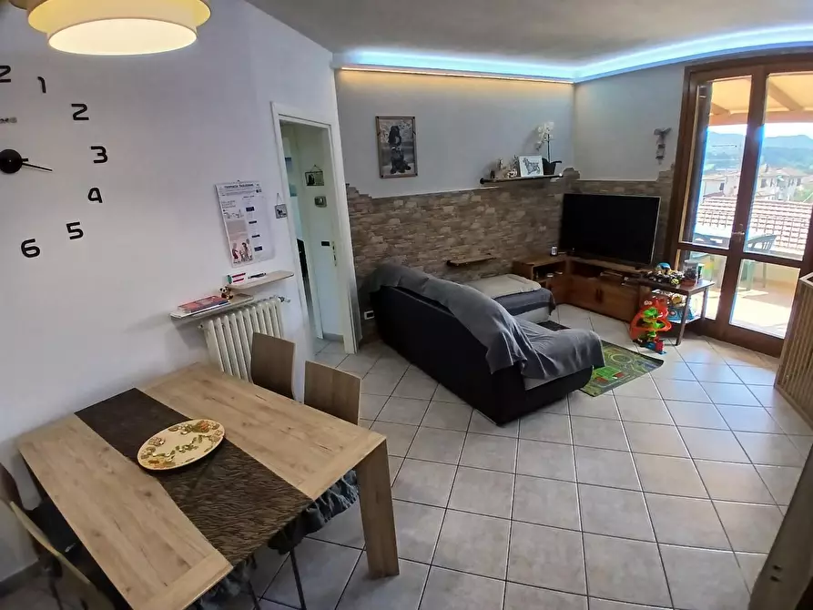 Immagine 12 di Appartamento in vendita  a Rosignano Marittimo