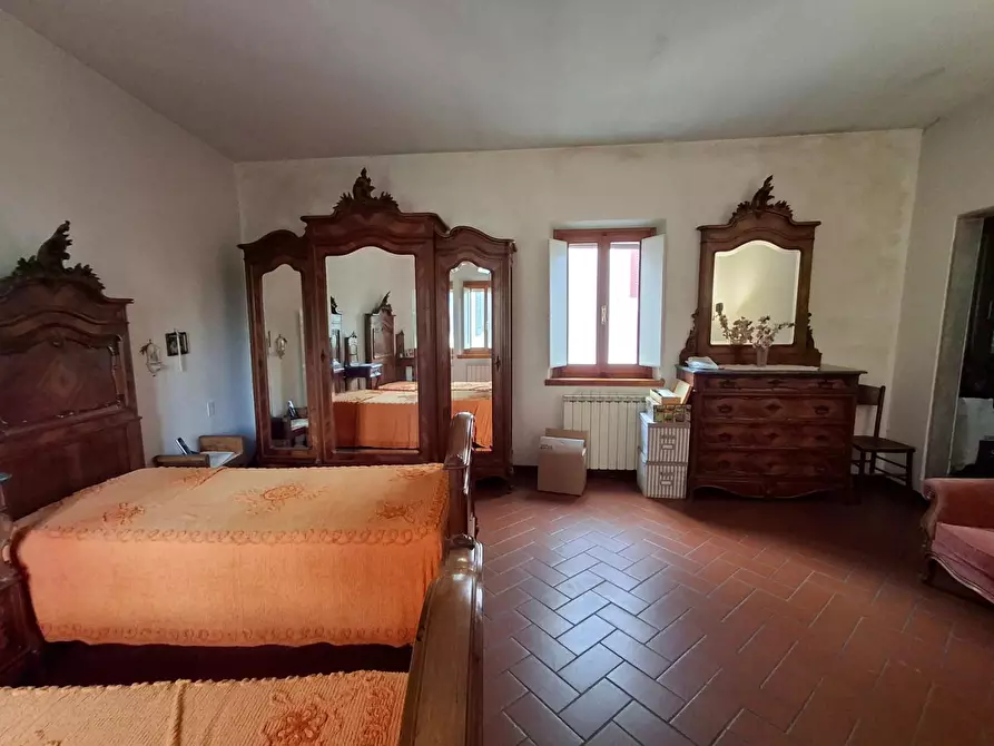 Immagine 19 di Terratetto in vendita  a Capraia E Limite