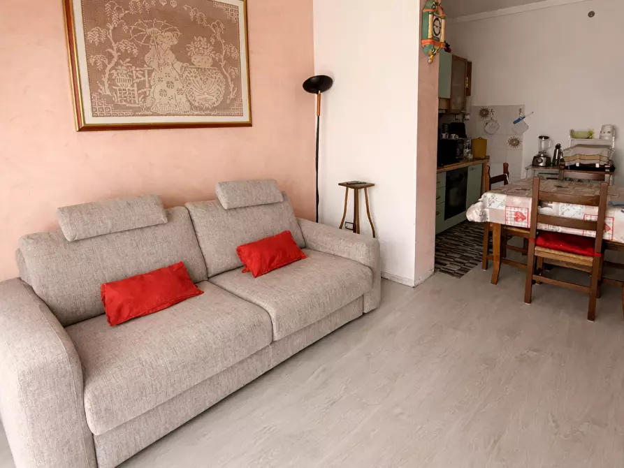 Immagine 16 di Appartamento in vendita  a Carrara