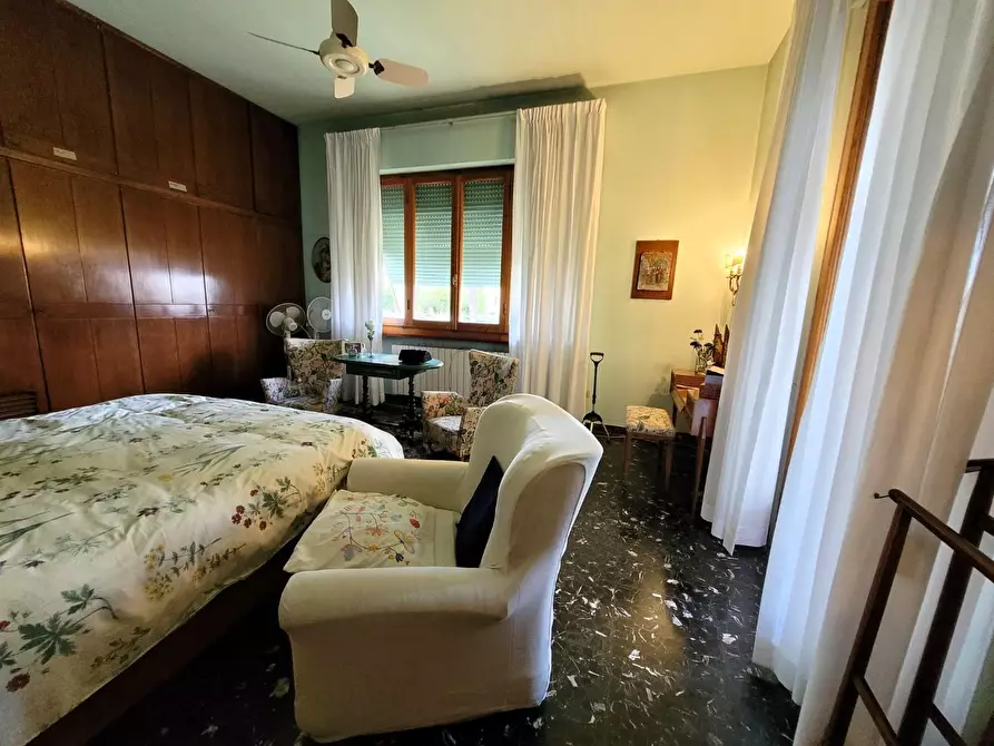 Immagine 14 di Villa in vendita  a Empoli