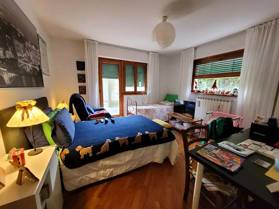 Immagine 5 di Villa in vendita  a Empoli