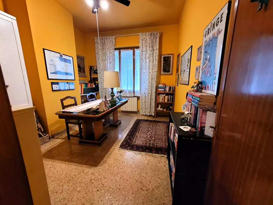 Immagine 7 di Villa in vendita  a Empoli