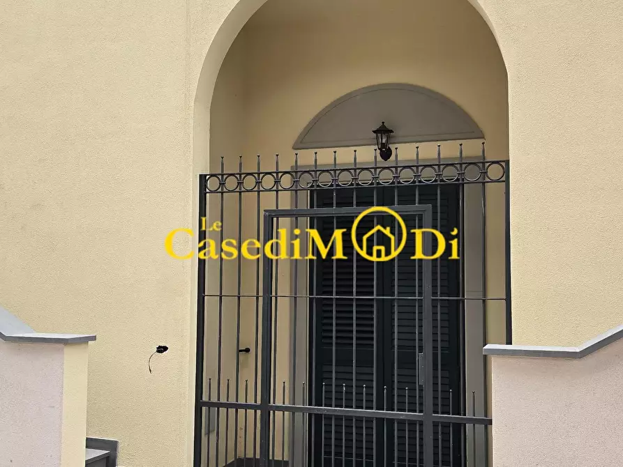 Immagine 4 di Appartamento in vendita  a Livorno
