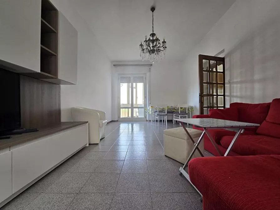 Immagine 9 di Appartamento in vendita  a Siena