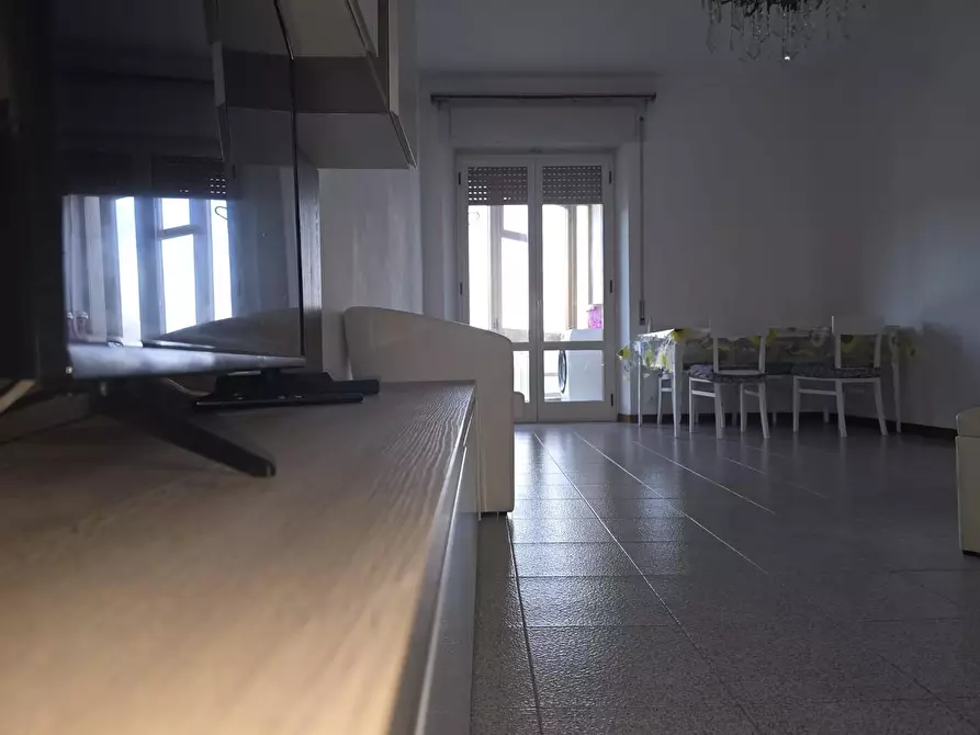 Immagine 13 di Appartamento in vendita  a Siena