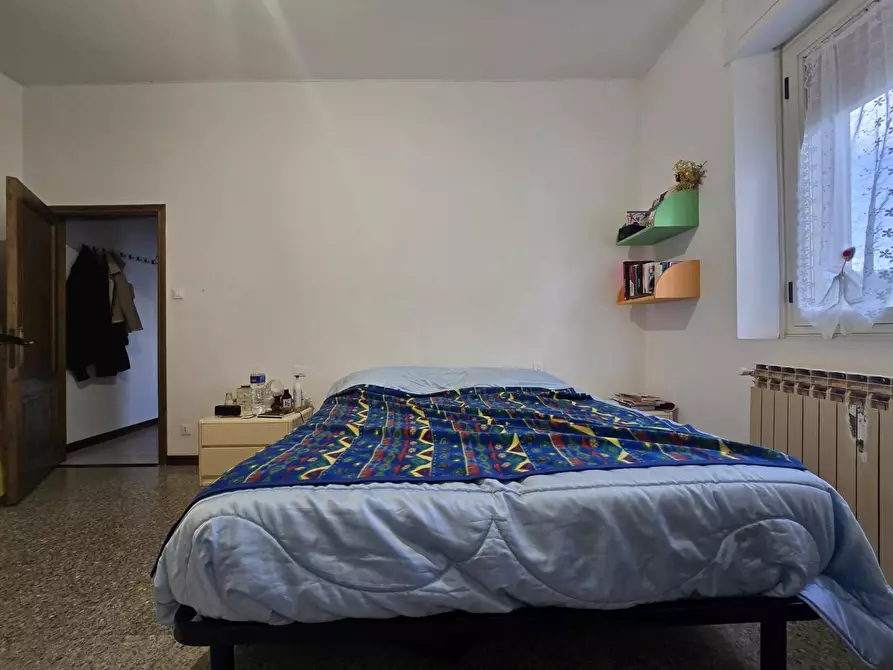 Immagine 33 di Appartamento in vendita  a Siena
