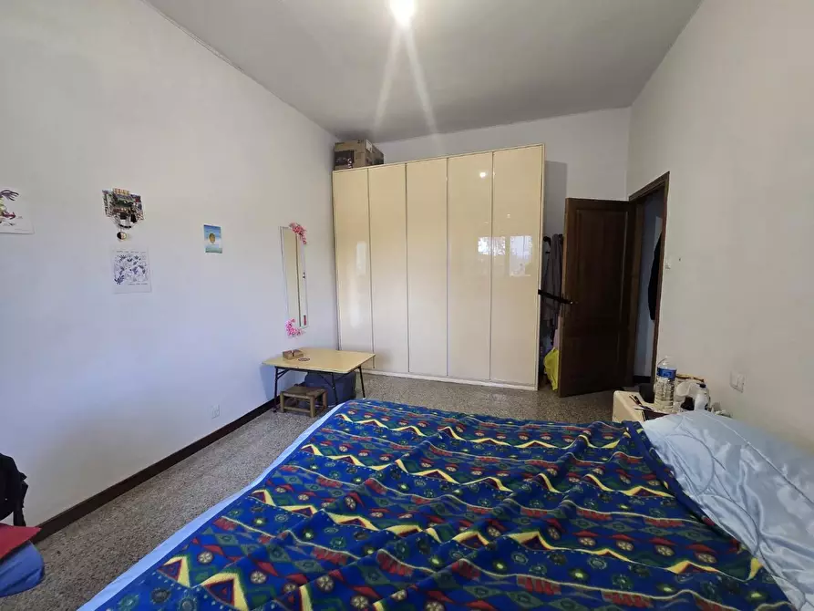 Immagine 32 di Appartamento in vendita  a Siena