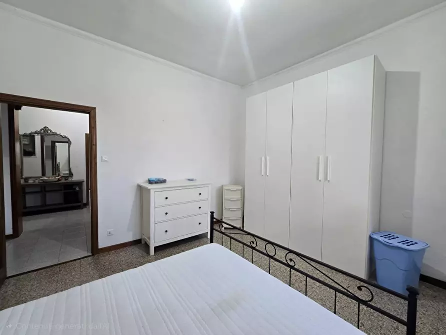 Immagine 46 di Appartamento in vendita  a Siena