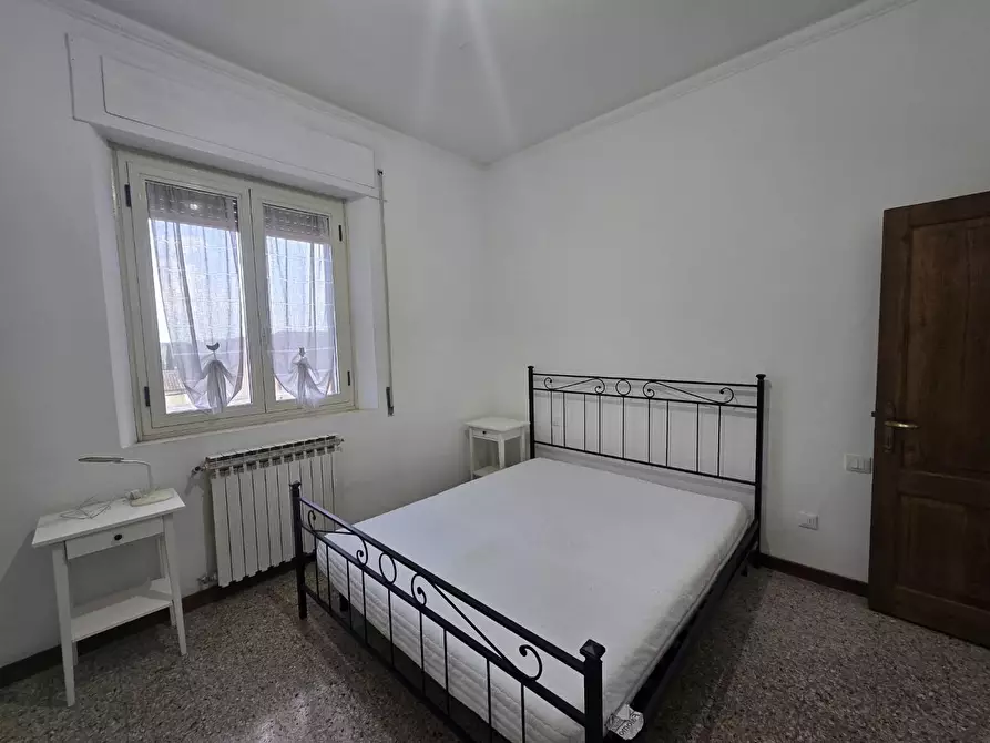 Immagine 41 di Appartamento in vendita  a Siena