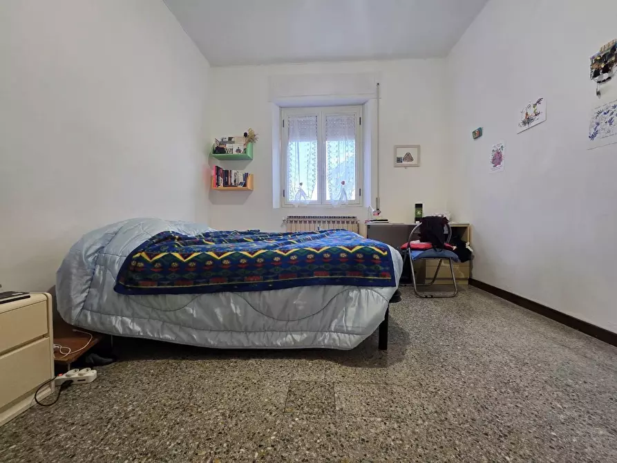 Immagine 31 di Appartamento in vendita  a Siena